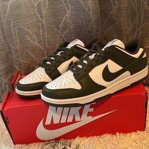 SOLD ‼️ HOLD Olive & White Dunks BNIB